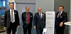Thilo Achenbach (l.) und Otto Geiger (r.), die Geschäftsführer von Propack, sowie Helmut Schneider (2. v.l.), Group Product Manager Packaging und Thorsten Tritschler, Geschäftsleitungsmitglied (2.v.r.), beide von Atlantic Zeiser (Bild: Atlantic Zeiser)